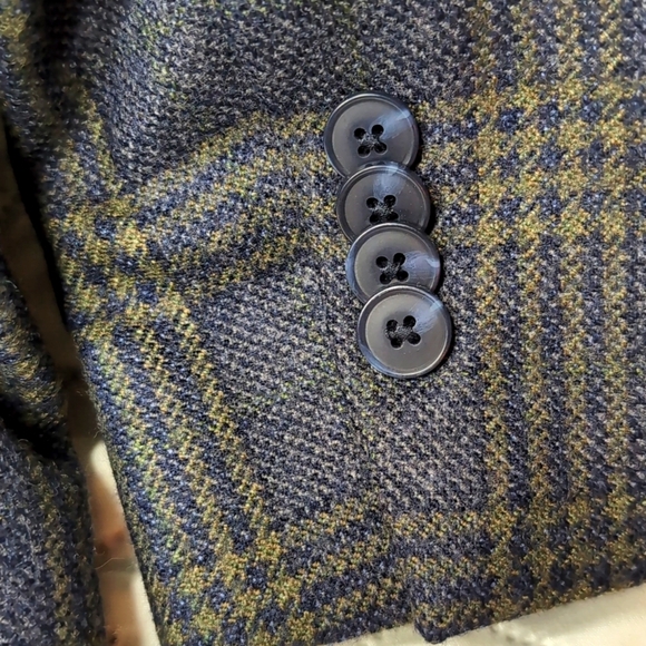 Cole Haan Men's Wool/Polyester Green/Blue Checked Blazer Size 44S. - Picture 3 of 9